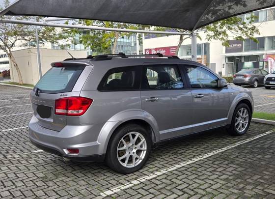DODGE JOURNEY 3.6 RT AWD V6 GASOLINA 4P AUTOMÁTICO DODGE JOURNEY 3.6 RT AWD V6 GASOLINA 4P AUTOMÁTICO
